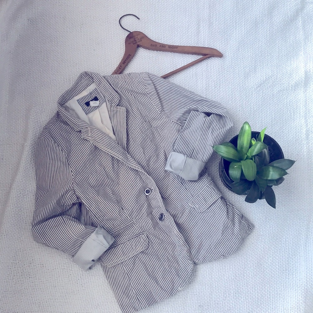J Crew Blue & White Stripped Blazer sz 4